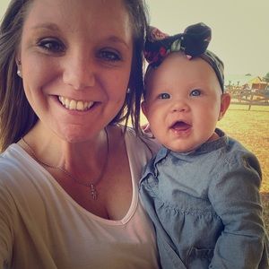 Meet your Posher, Christina